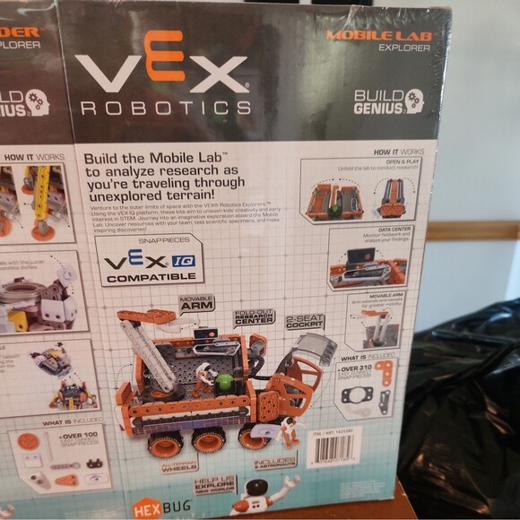 NEW HEXBUG VEX Robotics Construction Kit X3 Mobile Lab/Lunar Lander/Aerial Drone - Picture 8 of 8